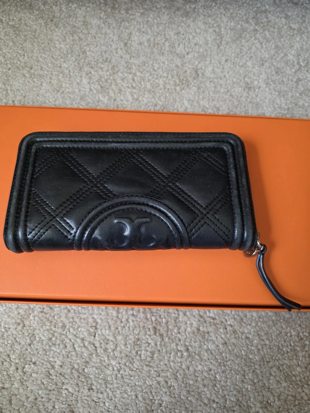 Tory Burch Black Quilted Leather Zip Wallet with Gold Logo Pull